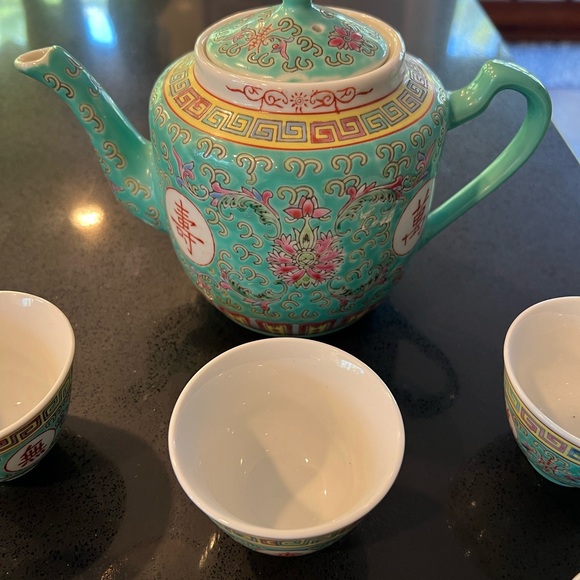 Chinese Chinoiserie Tea Set - Picture 2 of 4